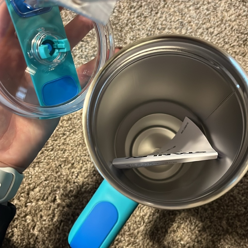 Stanley NEW 40oz Stainless Steel Quencher Aquamarine Tumbler - Picture 6 of 7